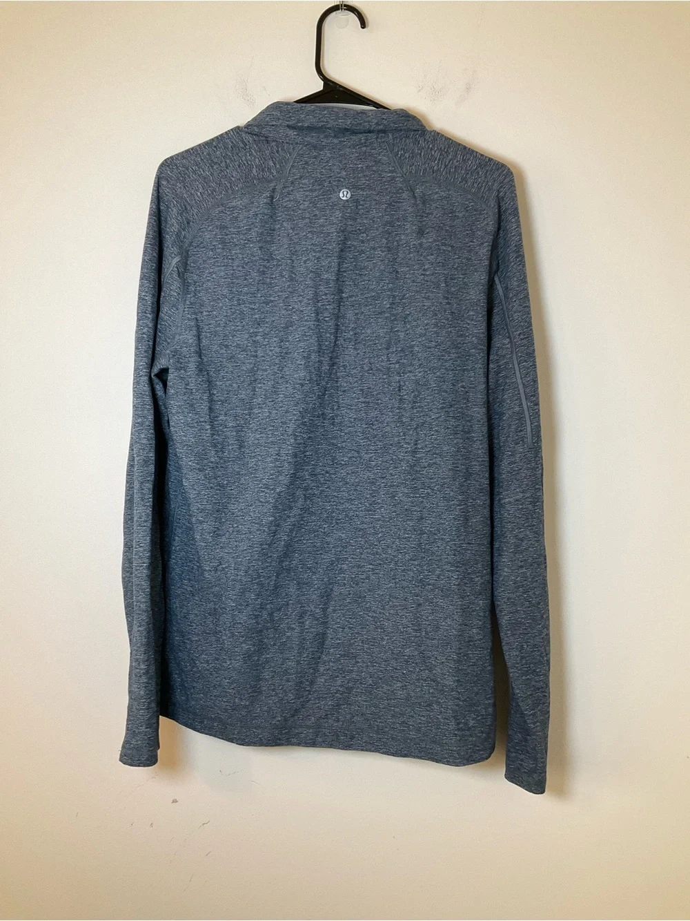 Lululemon Heathered Gray 1/4 Zip Pullover Long Sleeve Top